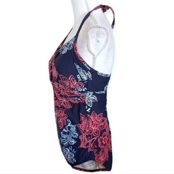 ISABEL MATERNITY BY INGRID & ISABEL NAVY, PINK, & WHITE FLORAL ONE PIECE SWIMSUI - Picture 3 of 7